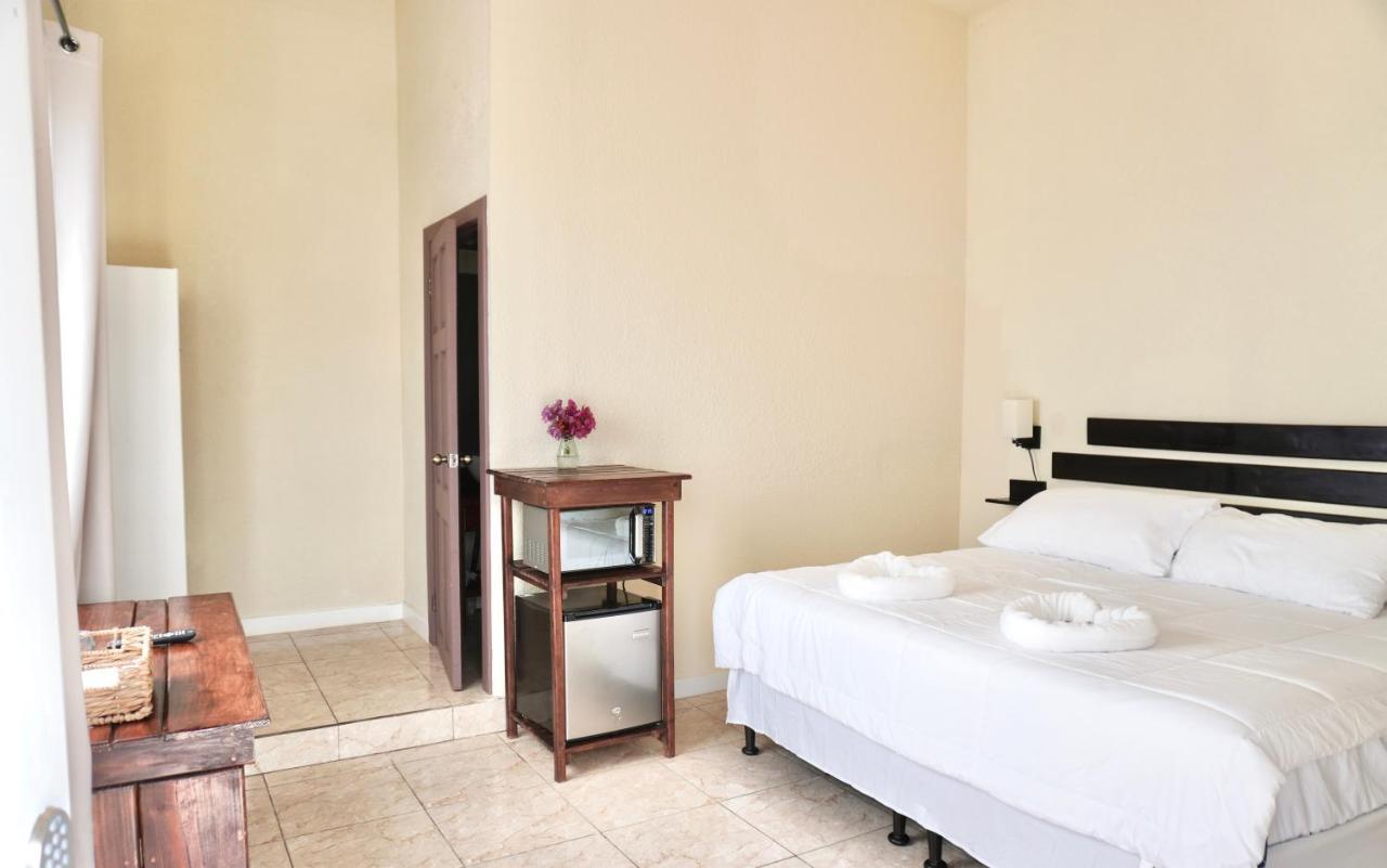 Ocean View Hotel And Restaurant Gravel Bay Экстерьер фото